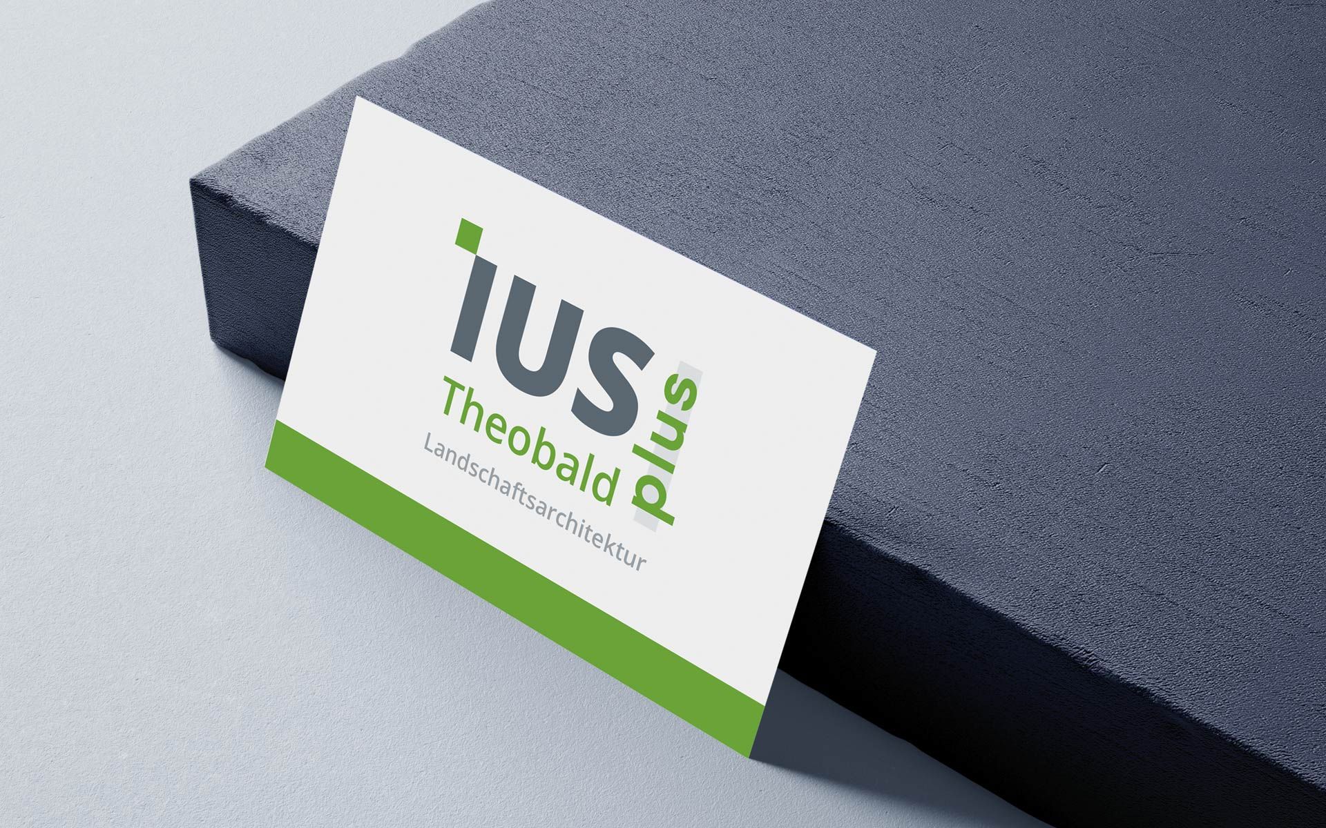 Grafikdesign, Broschuere, Produktkatalog, Gestaltung, Illustrationen für IUS